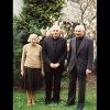 Papst_Geschwister im Garten_1990